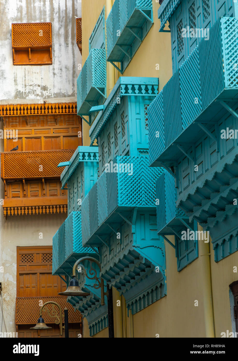 Altes Haus mit Holz- mashrabiya in al-Balad Viertel, Mekka Provinz, Jeddah, Saudi-Arabien Stockfoto
