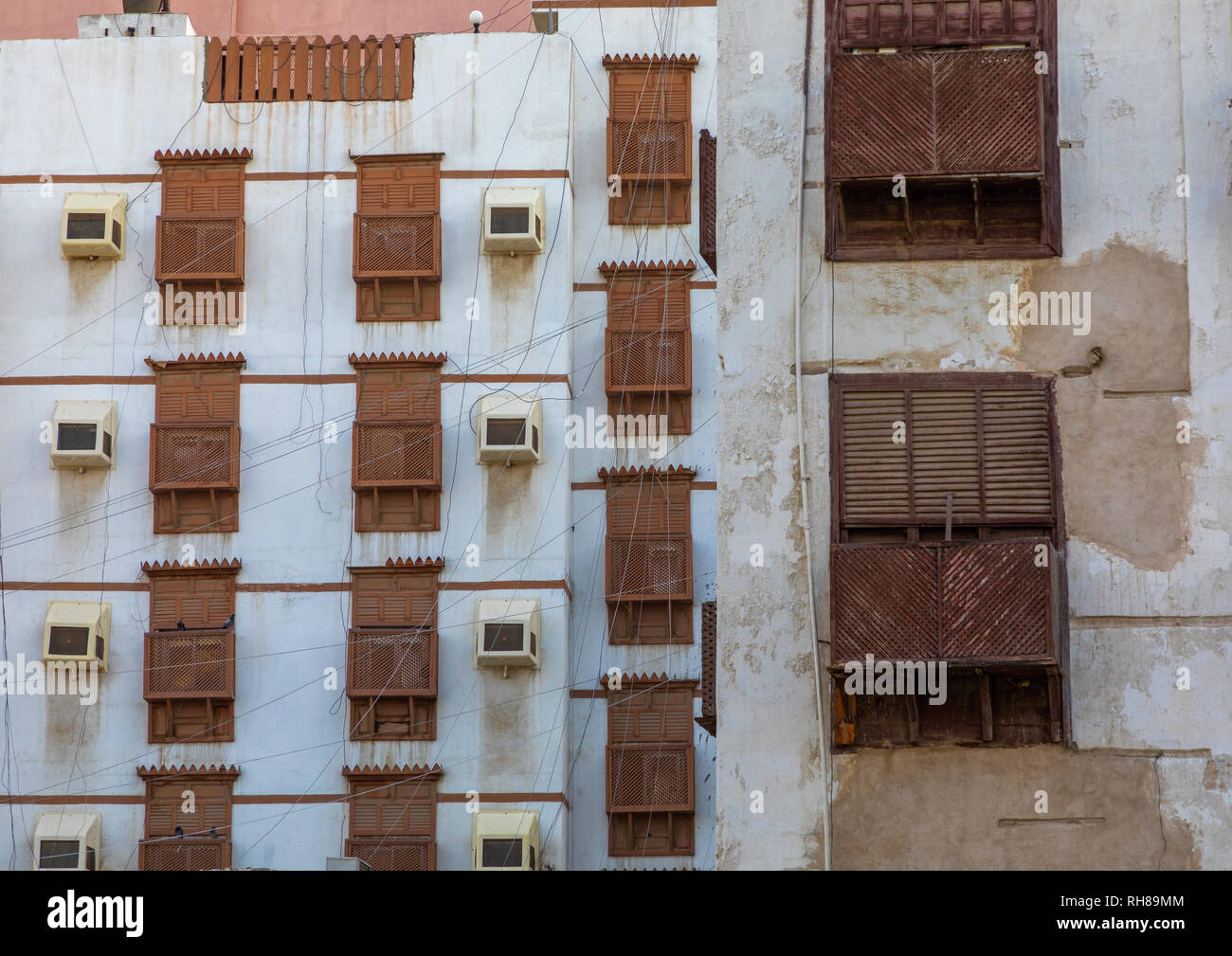 Altes Haus mit Holz- mashrabiya in al-Balad Viertel, Mekka Provinz, Jeddah, Saudi-Arabien Stockfoto