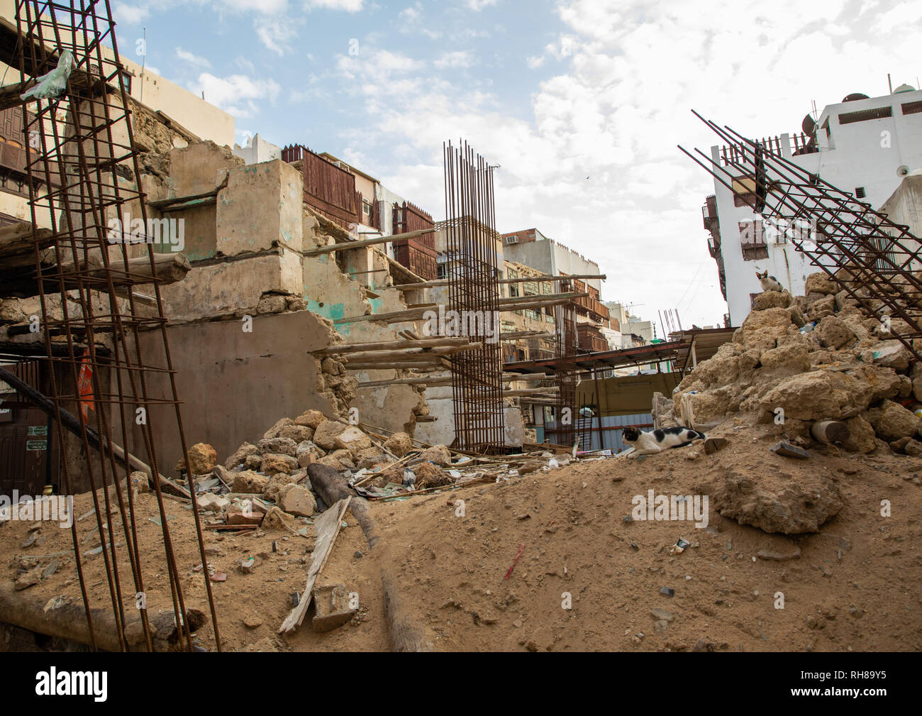 Restaurierung eines alten Haus mit Holz- mashrabiyas in al-Balad Viertel, Mekka Provinz, Jeddah, Saudi-Arabien Stockfoto