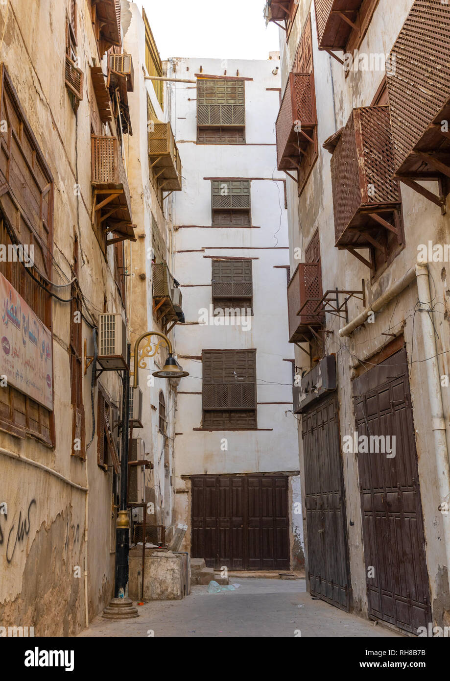 Altes Haus mit Holz- mashrabiya in al-Balad Viertel, Mekka Provinz, Jeddah, Saudi-Arabien Stockfoto
