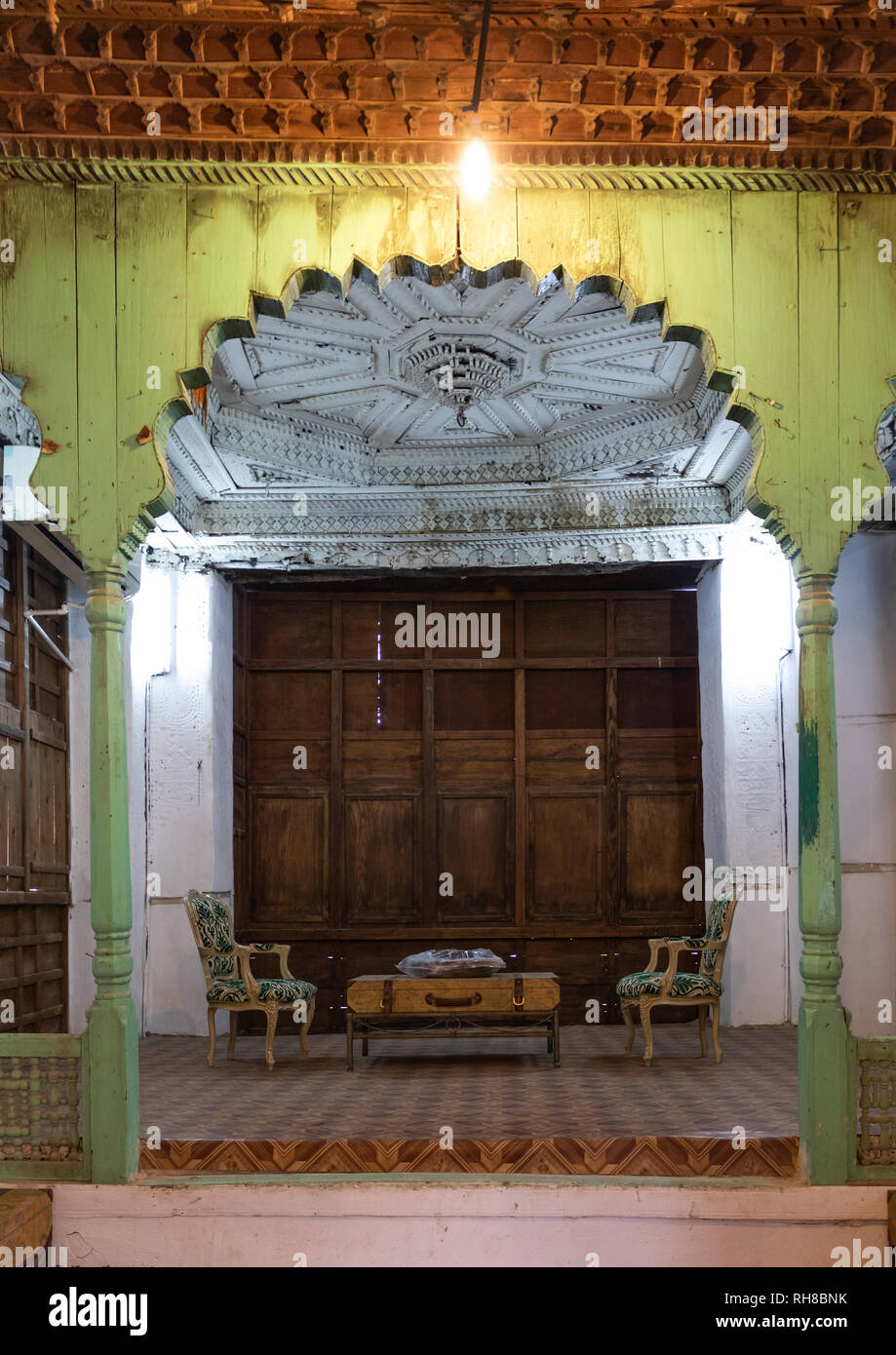 Holz- mashrabiya in Abdullah Matbouli Haus in al-Balad Viertel, Mekka Provinz, Jeddah, Saudi-Arabien Stockfoto