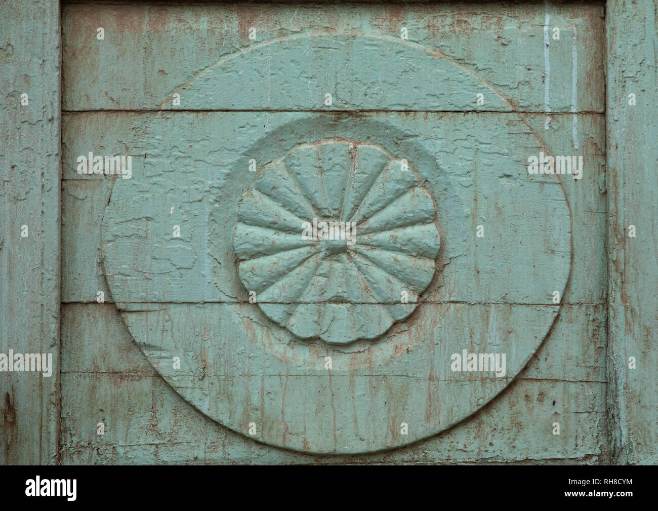 Detail eines hölzernen mashrabiya eines alten Hauses in al-Balad Viertel, Mekka Provinz, Jeddah, Saudi-Arabien Stockfoto