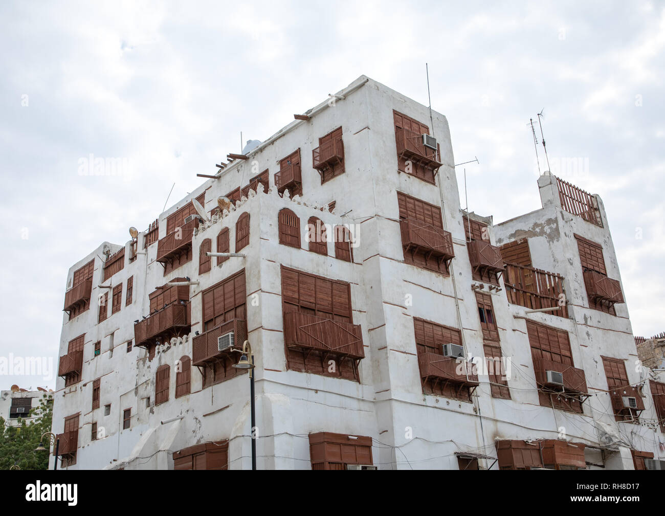 Altes Haus mit Holz- mashrabiya in al-Balad Viertel, Mekka Provinz, Jeddah, Saudi-Arabien Stockfoto
