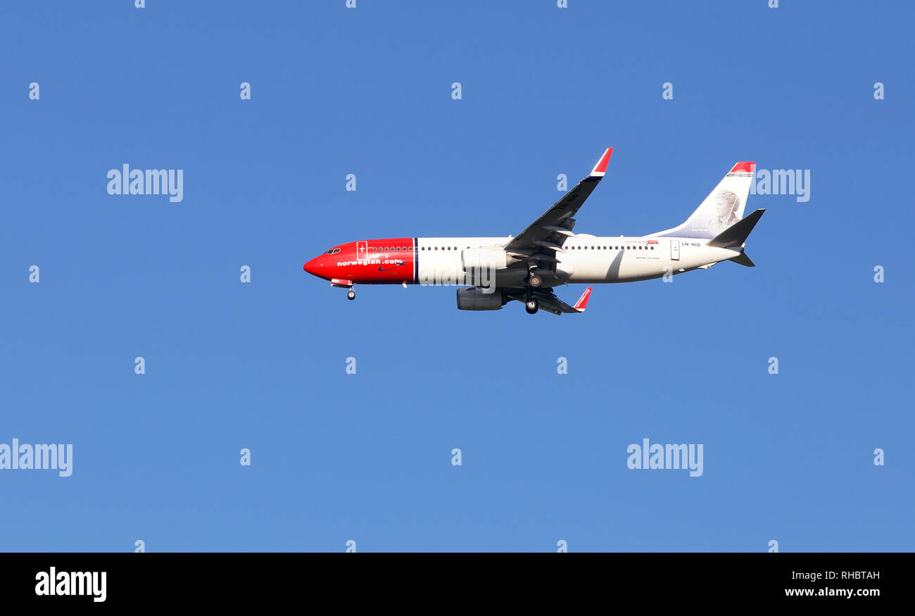 Marsta Schweden - Juli 6, 2016: Eine Boening737-800 (LN-NID) im Service für die Fluggesellschaft Norwegian auf Finale zum Flughafen Stockholm Arlanda. Stockfoto