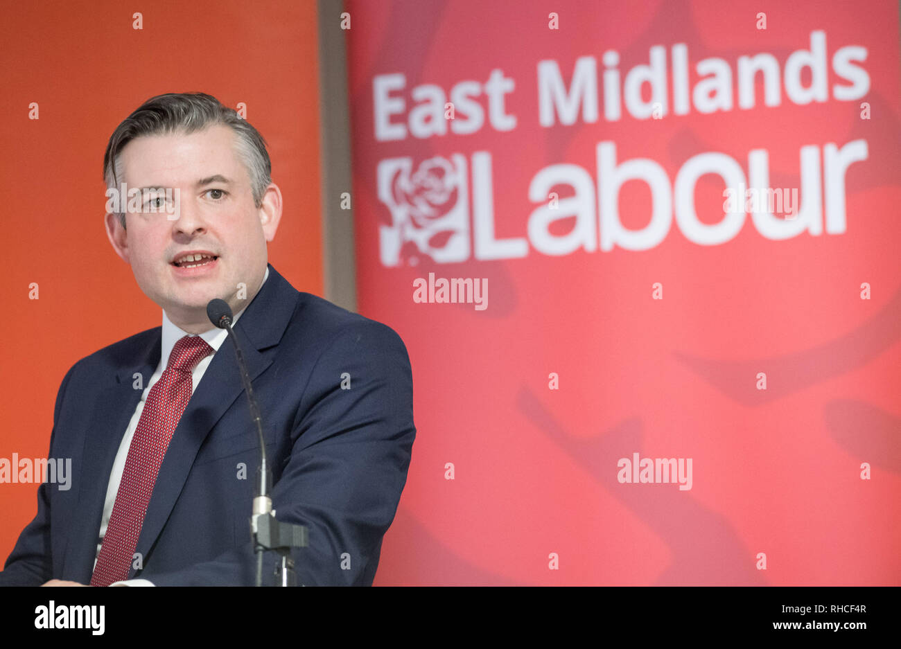 Nottinghamshire, England, UK. 2. Februar 2019. East Midlands Labour Party Conference 2019, Nottingham, Nottinghamshire, England, UK. 2. Februar, 2019. Labour's Shadow Staatssekretär für Gesundheit und soziale Betreuung Jon Ashworth M.P. debattieren die Labour Party auf der National Health Service mit parteimitglieder an der East Midlands Labour Party Conference 2019. Alan Beastall/Alamy leben Nachrichten Stockfoto