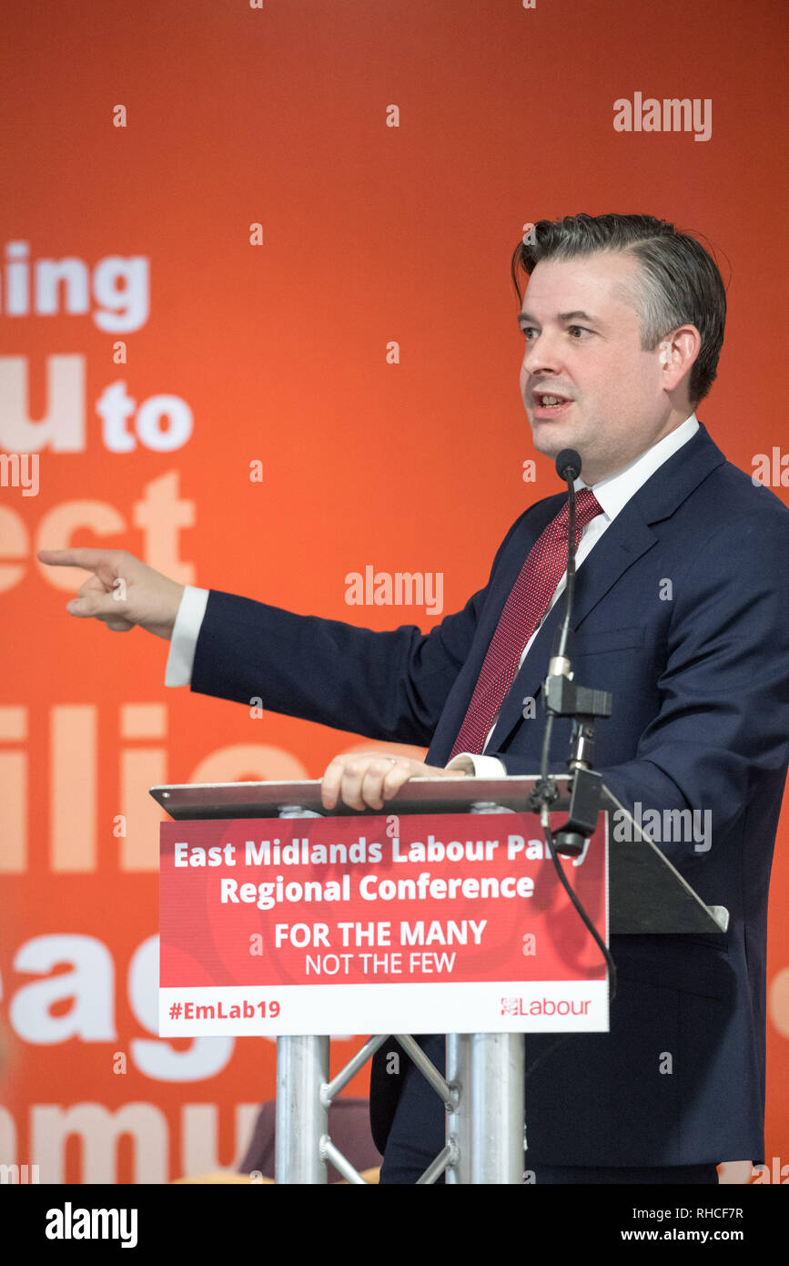 Nottinghamshire, England, UK. 2. Februar 2019. East Midlands Labour Party Conference 2019, Nottingham, Nottinghamshire, England, UK. 2. Februar, 2019. Labour's Shadow Staatssekretär für Gesundheit und soziale Betreuung Jon Ashworth M.P. debattieren die Labour Party auf der National Health Service mit parteimitglieder an der East Midlands Labour Party Conference 2019. Alan Beastall/Alamy leben Nachrichten Stockfoto