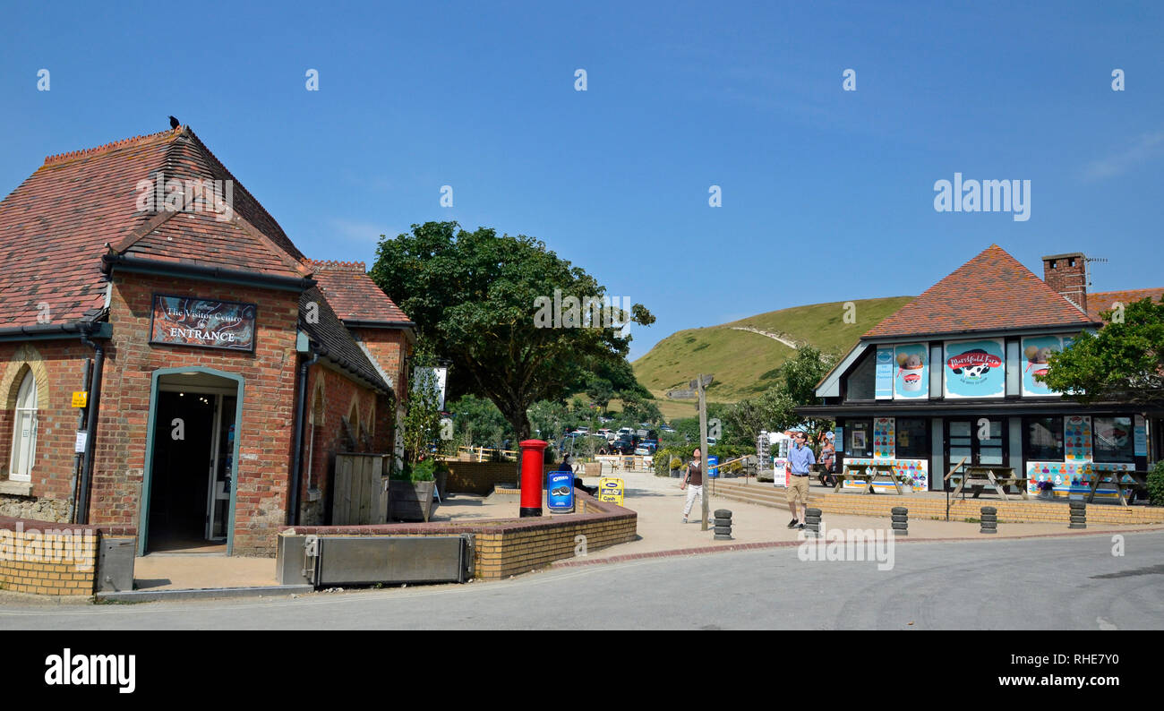 Lulworth Cove Besucherzentrum Stockfotos Und Bilder Kaufen Alamy