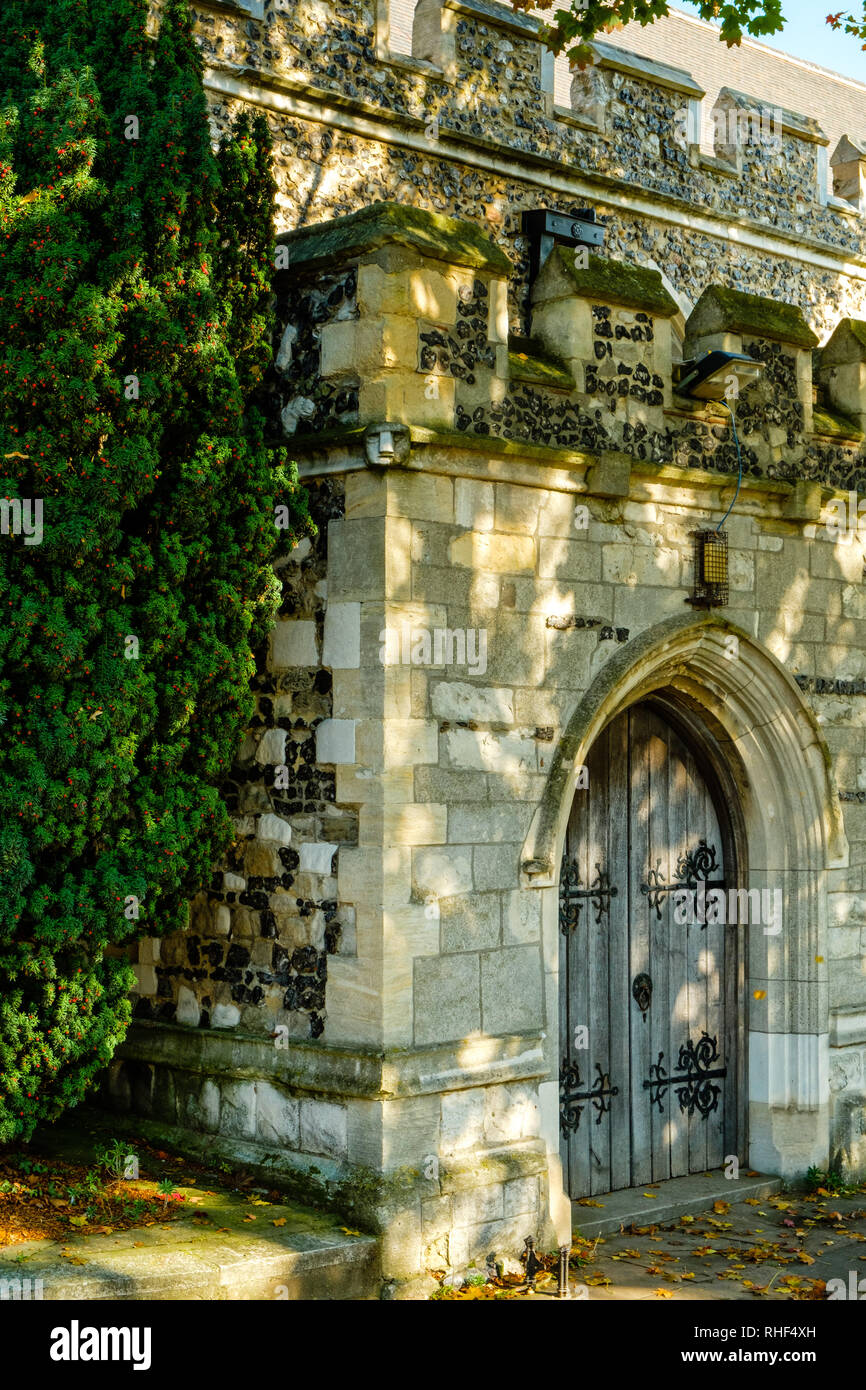 Pfarrkirche St. Botolph, Northfleet, Gravesend, Kent Stockfoto
