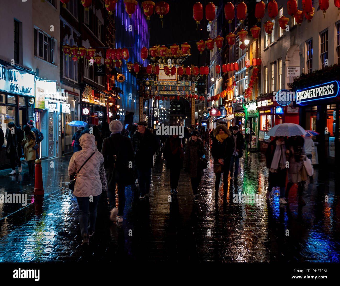 Nacht Zeit in China Town an einem regnerischen Abend Stockfoto