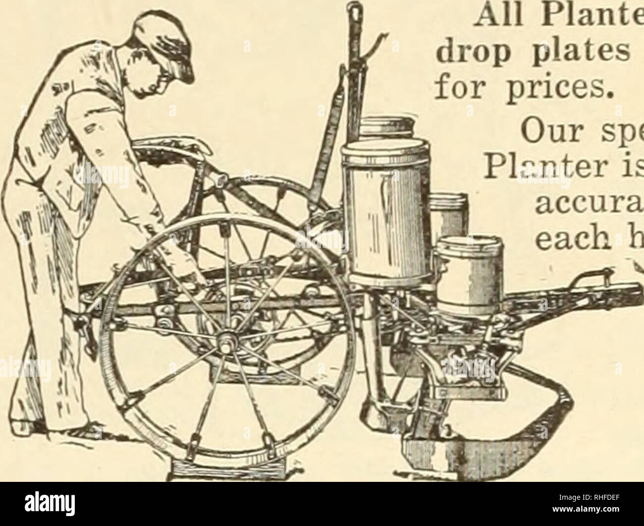. Bolgiano in Capitol City Seeds: 1937 48th Jahr. Baumschulen (Gartenbau) Kataloge, Leuchtmittel (Pflanzen) Kataloge Kataloge; Gemüse; Garten Werkzeuge Kataloge; Samen Kataloge Kataloge; Blumen; Geflügel Ausrüstungen und Zubehör Kataloge. Hand und Energie Mais Shellers Nr. 3 einzelne Bohrung Maisrebler - $ 15.50 Nr. 7 Doppelloch Maisrebler - für Hand- oder Power - $ 34.00 Hebel Feed Cutter einfach, langlebig, stattlich, billig. Es verfügt über einen 11-Zoll tem-pered gebogenen Messer, die angepasst werden können, um den Verschleiß und damit auch eine perfekte Scherschnitt zu allen Zeiten. Preis - $ 7.25 Nr. 11 - Nr. 11 - Zweireihig Mais Pflanzmaschine Alle Pflanzmaschinen ausgerüstet wi Stockfoto