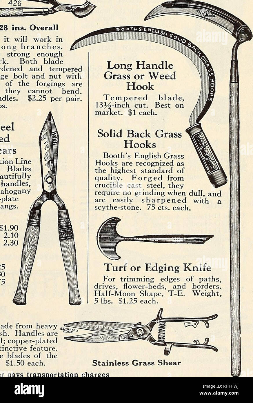 . Bolgiano von Baltimore garten Guide 1929. Samen Maryland Baltimore Kataloge; Gemüse Maryland Baltimore Kataloge; Baumschulen (Gartenbau) Maryland Baltimore Kataloge; Blumen Samen Kataloge; Gartengeräte und Zubehör Kataloge. Von speziellen Kegelrad besteck Edelstahl gefertigt. 17 cm lange Klinge, IJ^ Zoll breit, ein Zoll dick an der Rückseite verjüngt sich scharfe Kante. In Rot Duco Emaille beendet. Genieteten Griff aus - von Blade. 40 cts. Jedes. 7-In. 8-In. 9-In. Normale GEKERBTE 8-in $ 2,25 9 - 10 2,50 - 2,75 eine praktische Schere zum Schneiden von Gras, leichte Reben, Büschen, etc. klingen gut sind Qualität Scheren bla Stockfoto