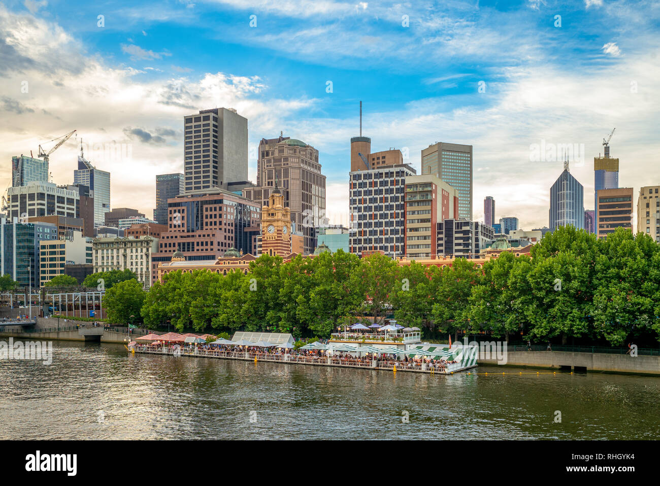 Der Bahnhof Flinders Street in Melbourne. Stockfoto