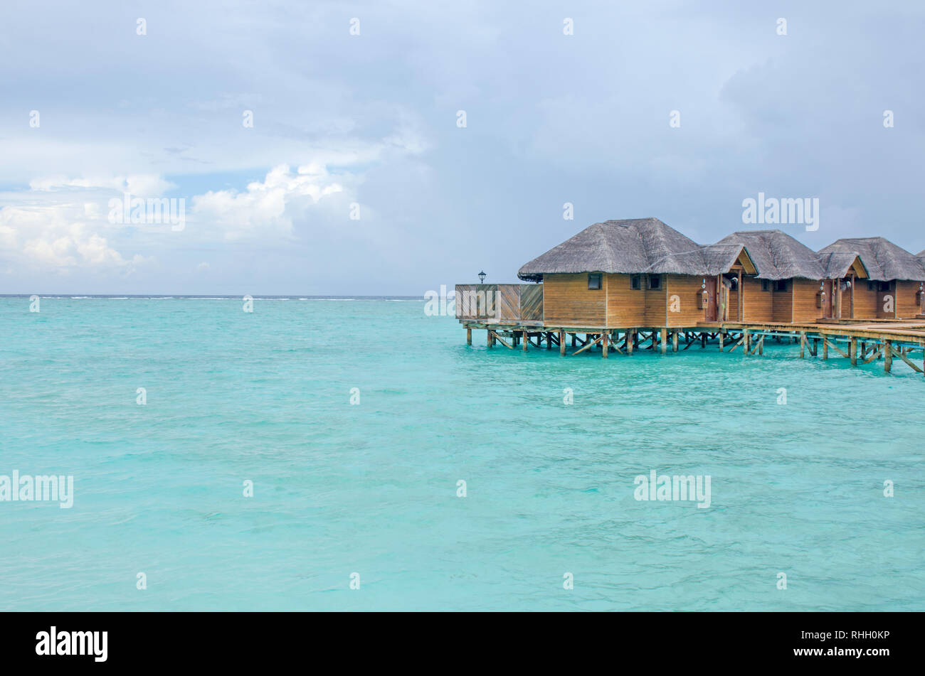 Die Insel Der Malediven Des Hauses Auf Fiholhohi Wasser Eine