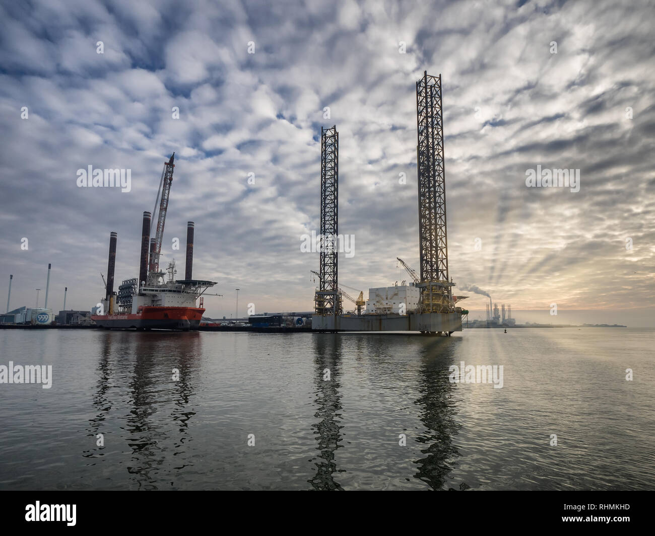 Plattformen in Esbjerg Offshore Oil Hafen, Dänemark Stockfoto