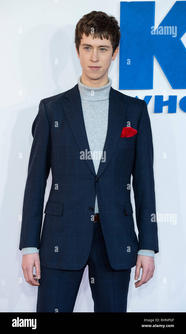 Angus Imrie besucht eine Galavorstellung von "Das Kind, das King' im Odeon Leicester Square gehalten würde. Stockfoto