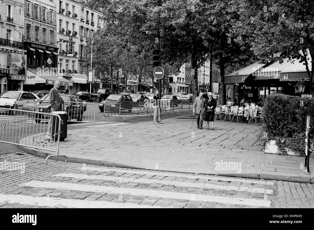 Ein Blick auf den Boulevard Saint-Germain, Paris. Stockfoto