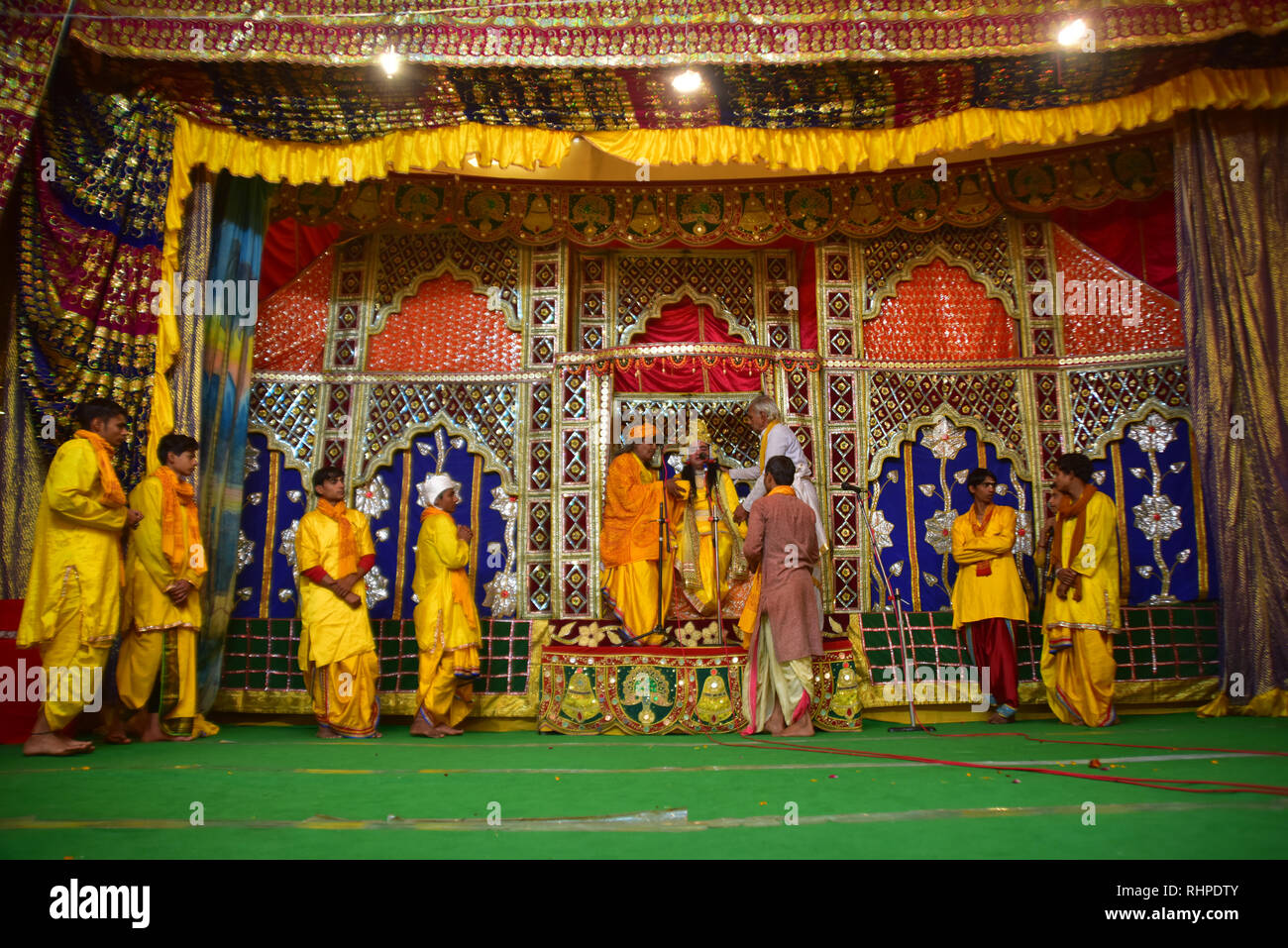 Der Lord Rama Leben zeigen auf der Bühne während der Wallfahrt gesehen. Kumbh Mela, einer der größten Gemeinde des Menschen auf der Erde. 3 crore Leute werden erwartet am Tag der zweiten Shahi Snan am 4. Februar und Arrangements sind entsprechend in Prayagraj gemacht. Stockfoto