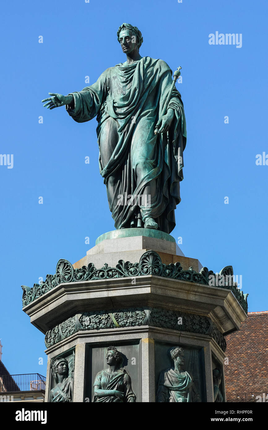 Statue von Kaiser Franz Joseph I. in der Hofburg Wien, Österreich Stockfoto