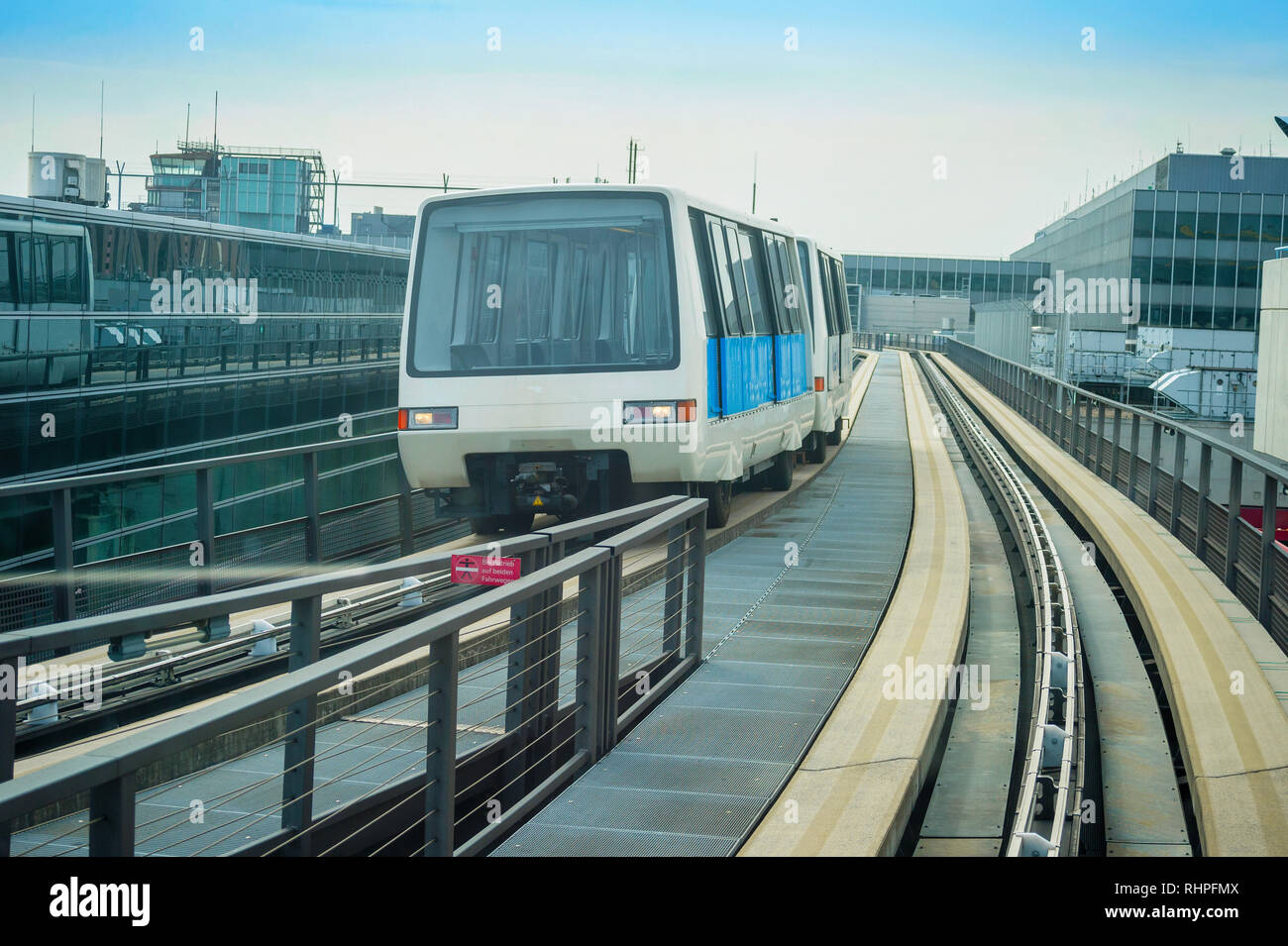 Zug Nach Frankfurt Flughafen Terminal 1 www.alamy.de