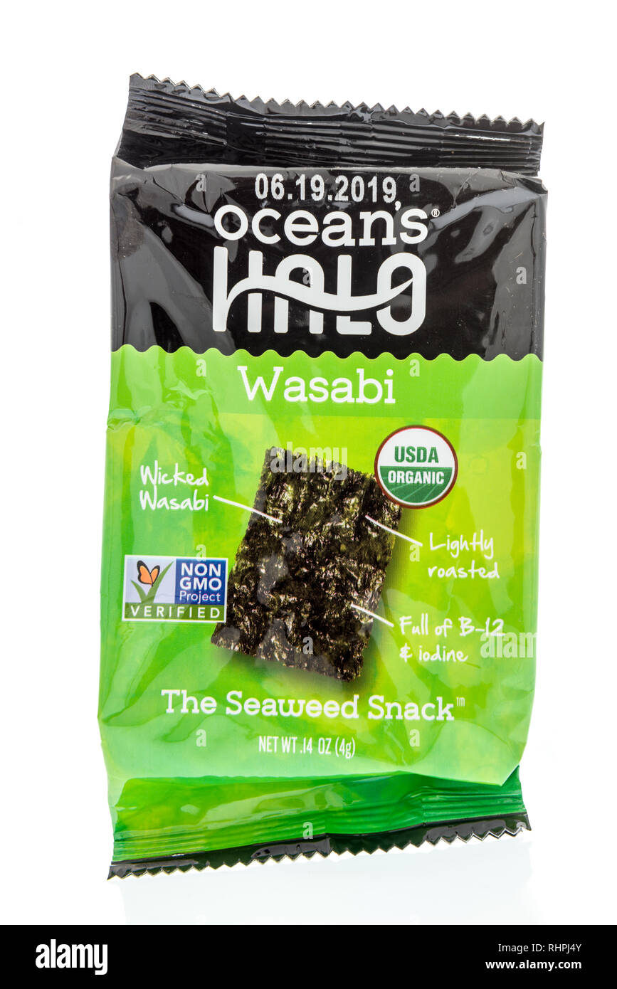 Winneconne, WI - 28 Januar 2019: ein Paket von Ozeanen Halo wasabi Algen Snack auf einem isolierten Hintergrund Stockfoto