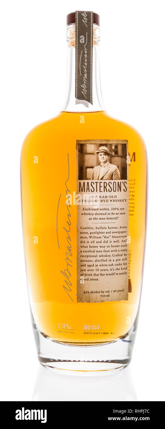 Winneconne, WI - 3. Februar 2019: eine Flasche Mastersons 10 Jahre alte straight Rye Whiskey in einem isolierten Hintergrund Stockfoto