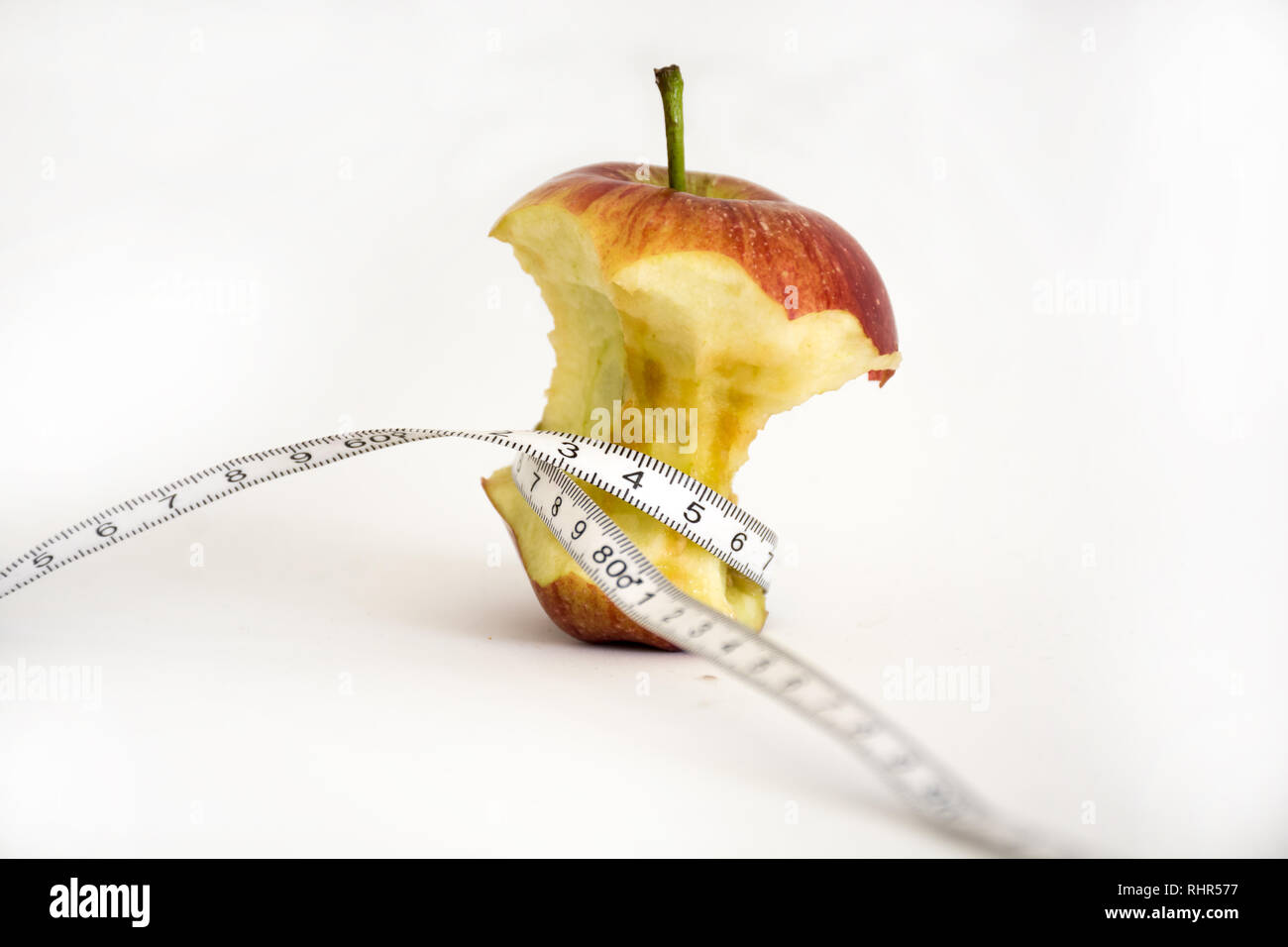 Faulen Apfel mit Zähler erklärt der Anorexia nervosa Konzept Stockfoto