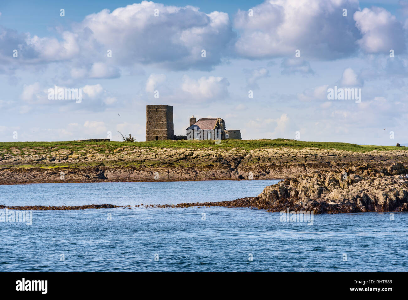 Brownsman Leuchtturm, Farne Islands, Northumberland, Großbritannien Stockfoto