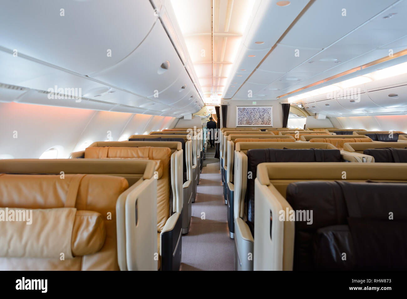 Hongkong - November 03, 2015: das Innere von Singapore Airlines Airbus A380. Singapore Airlines Limited ist die Fluggesellschaft von Singapur betreibt f Stockfoto