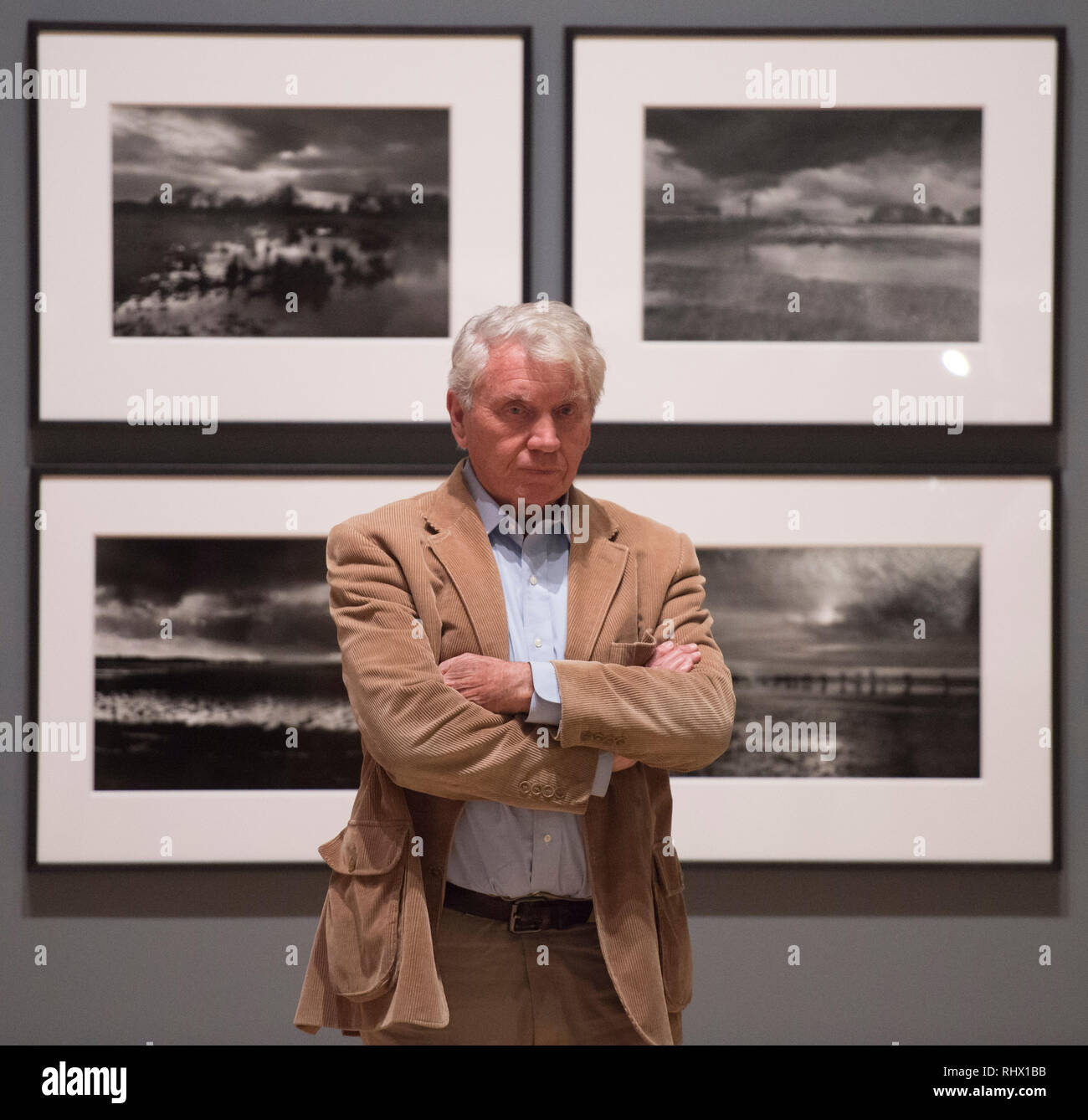 Tate Britain, London, UK. 4. Februar, 2019. Eine große Retrospektive der legendären britischen Fotografen Sir Don McCullin (Foto). Als einer der größten in Großbritannien lebenden Fotografen bekannt, McCullin hat Bilder von Konflikten aus der ganzen Welt, einschließlich Vietnam, Nordirland, Libanon und Biafra erfasst. Mit über 250 Fotos, alle gedruckten vom Künstler selbst in der eigenen Dunkelkammer, diese Ausstellung ist eine einzigartige Gelegenheit, den Umfang und die Leistungen der McCullin's Karriere zu sehen. Credit: Malcolm Park/Alamy leben Nachrichten Stockfoto