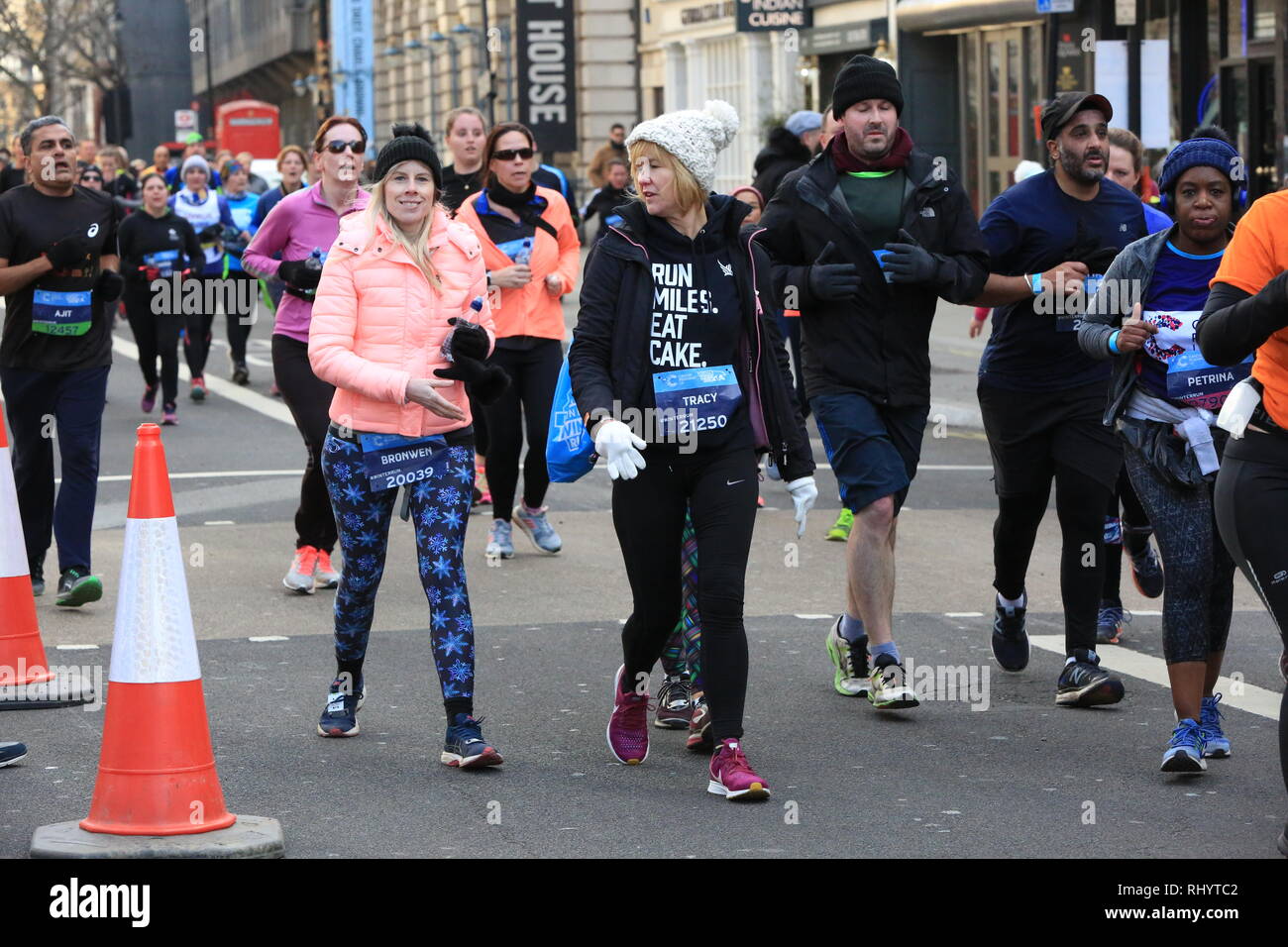 Das Team hinter den Kulissen ist eine Firma, die menschliche Rasse (www.humanrace.co.uk) die Teilnahme Veranstaltungen seit fast 30 Jahren, begann mit dem Royal Windsor Triathlon und eine äußerst harte Duathlon der BallBuster um Box Hill im Jahr 1991 genannt. Stockfoto
