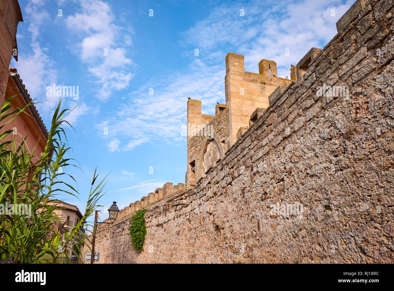 Alcudia Altstadt mittelalterliche Mauer, Mallorca, Balearen, Spanien. Stockfoto