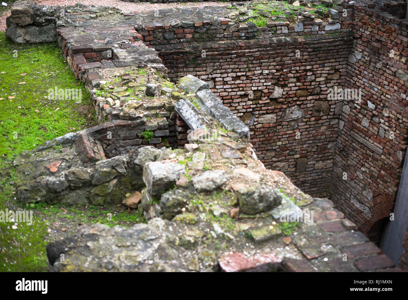 Überreste einer römischen Militärlager Vindobona am Michaelerplatz, Wien, Österreich. Stockfoto