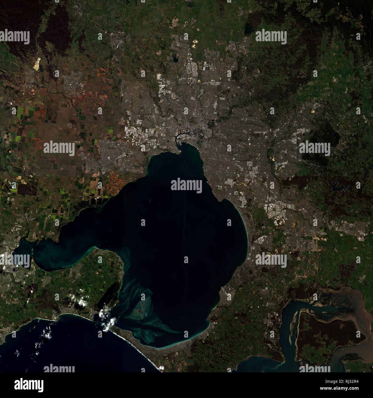 Hochauflösende Satelliten Bild von Melbourne in Victoria, Australien - enthält geänderte Copernicus Sentinel Data [2018] Stockfoto