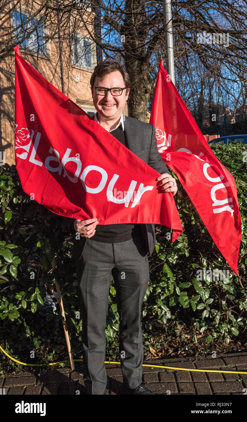 Alex Norris, Arbeit M.P. für Nottingham North mit Labour Party Flagge am East Midlands Labour Party Conference 2019. Stockfoto