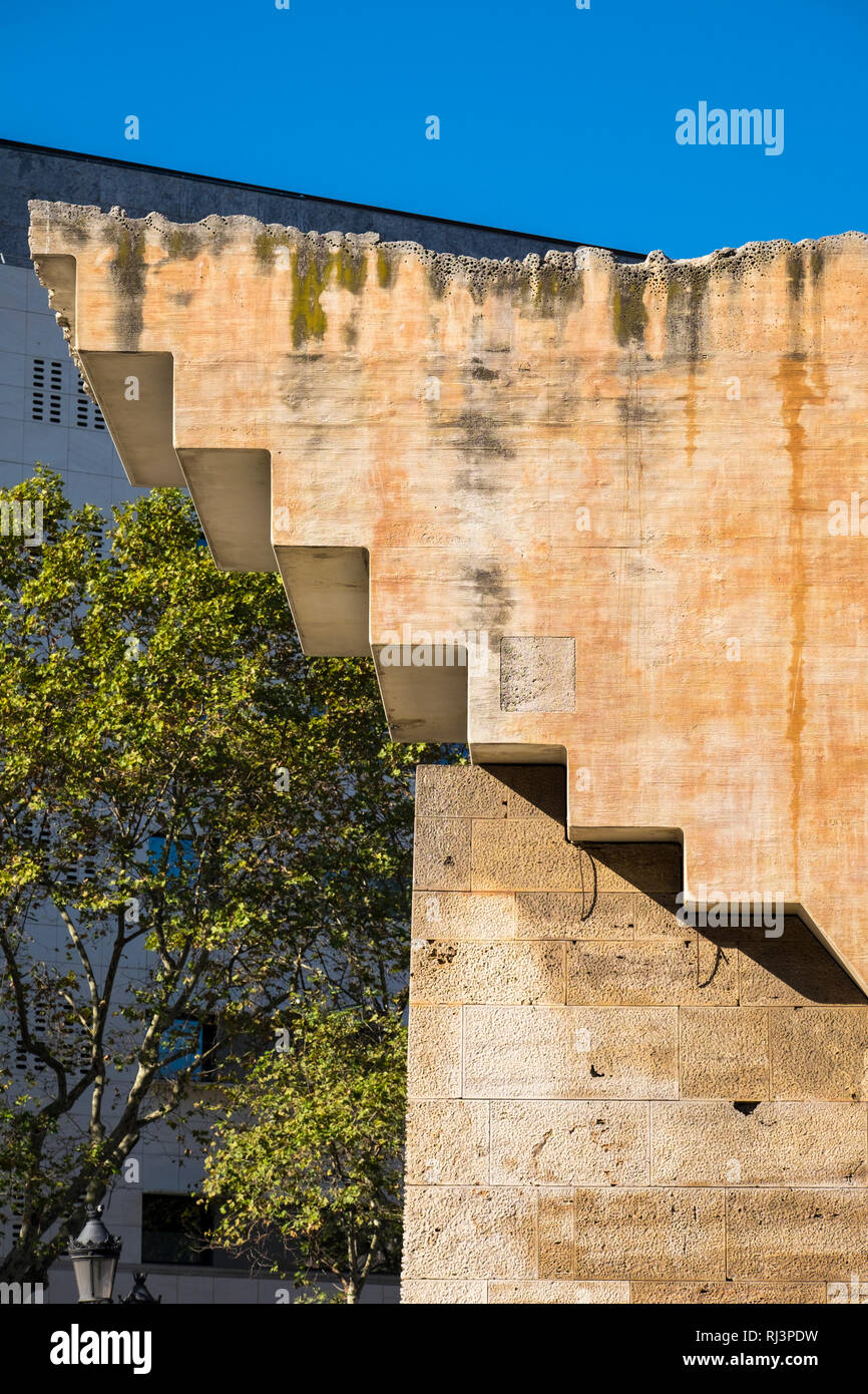 Denkmal für Katalanische politischer Führer Francesc Maci? Von Bildhauer Josep Maria Subirachs an Pla?a de Catalunya. Barcelona, Spanien. Stockfoto