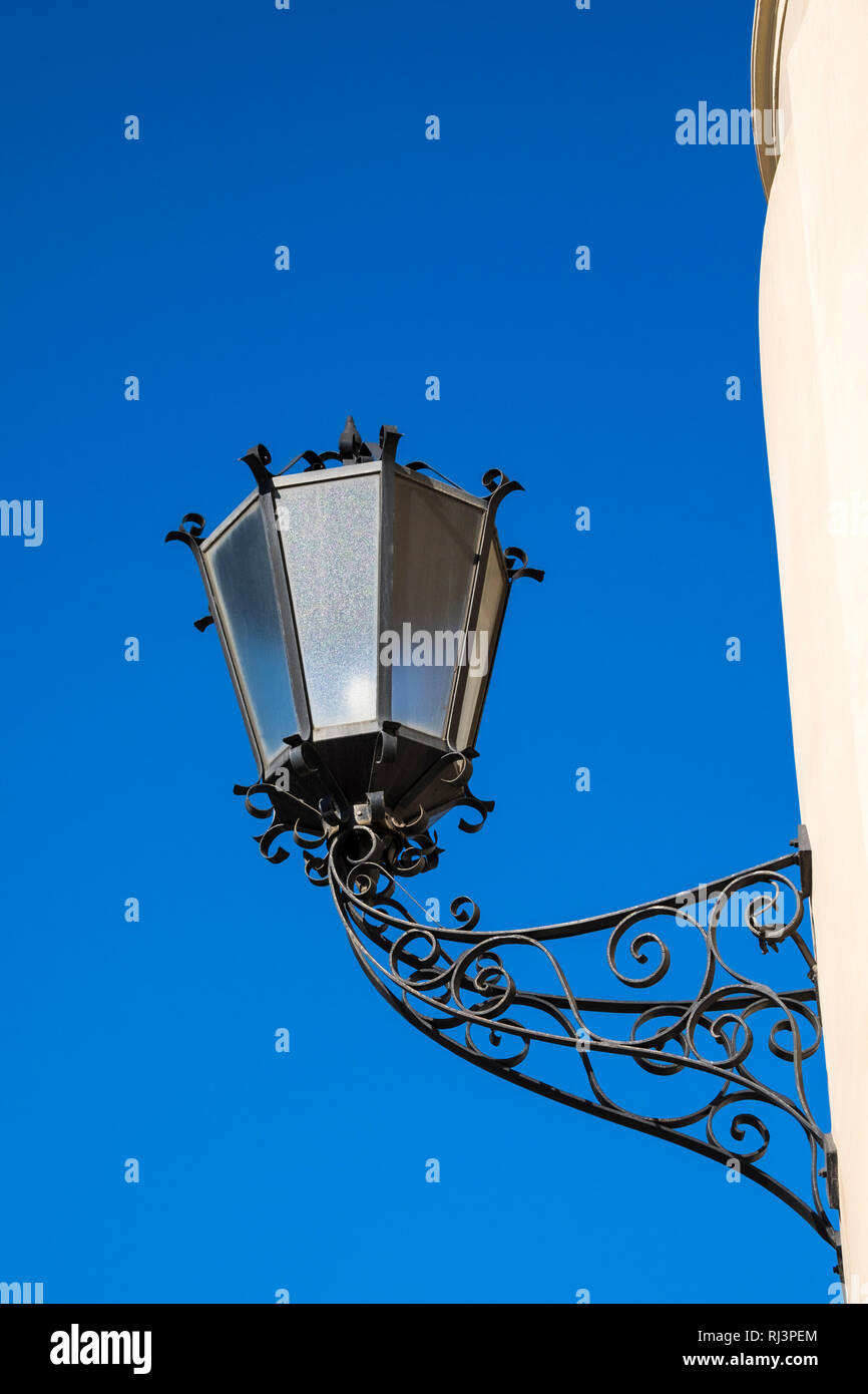 Lampe-Detail im Stadtteil Eixample in Barcelona, Katalonien, Spanien Stockfoto