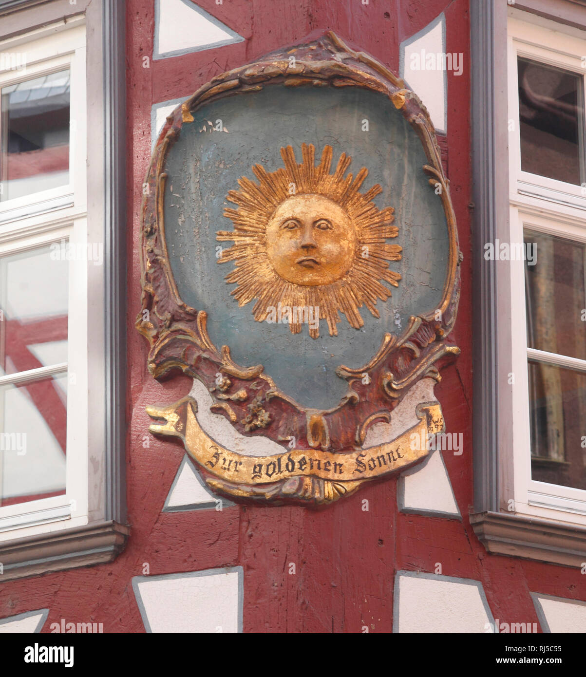 Verzierung, Detail, historisches Fachwerkhaus Zur Goldenen Sonne, Wetzlarer Altstadt, Wetzlar, Hessen, Deutschland, Europa Stockfoto