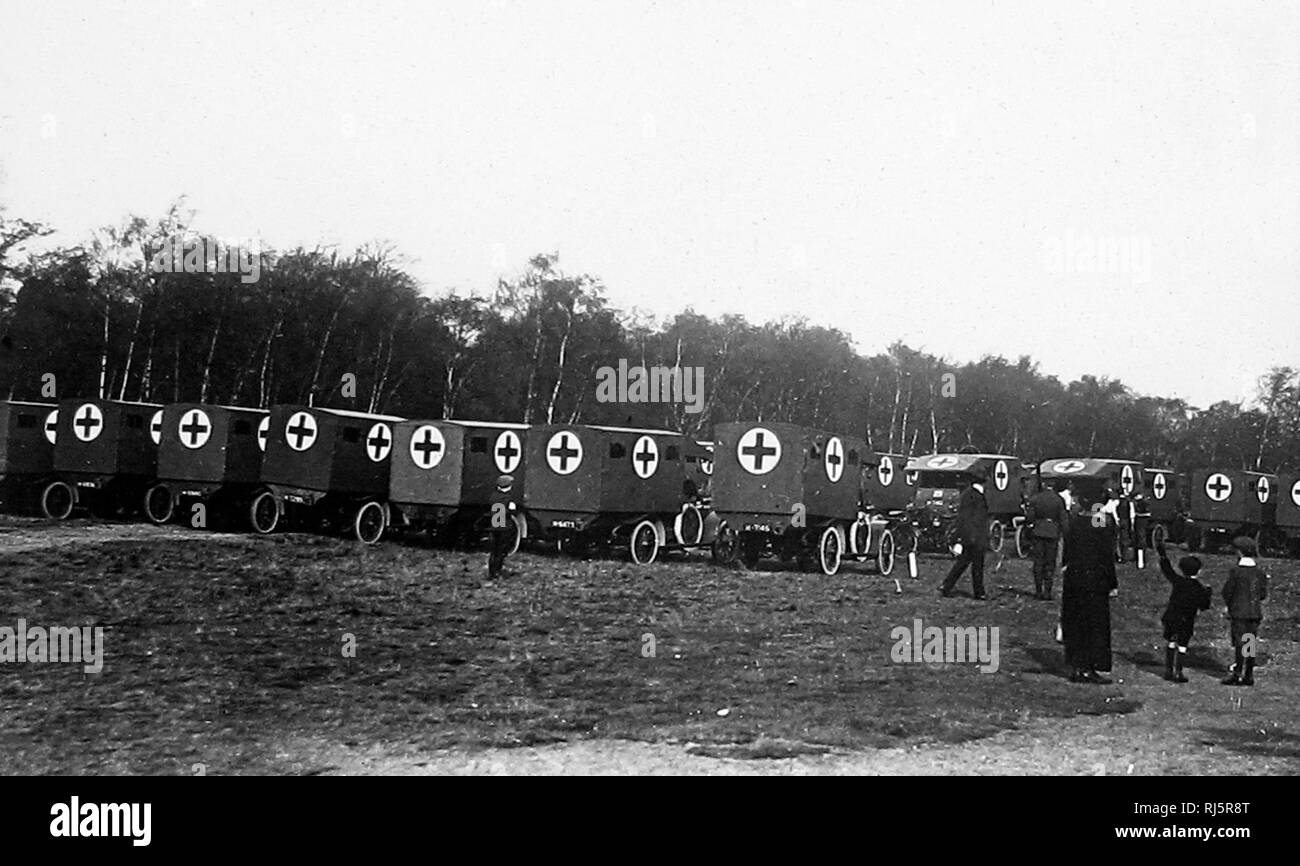 WW1 Rotes Kreuz Krankenwagen Stockfoto