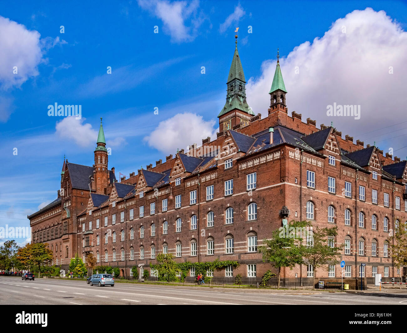 23. September 2018: Kopenhagen, Dänemark - das Kopenhagener Rathaus oder RÃ ¥ dhus von H C Andersens Boulevard. Stockfoto