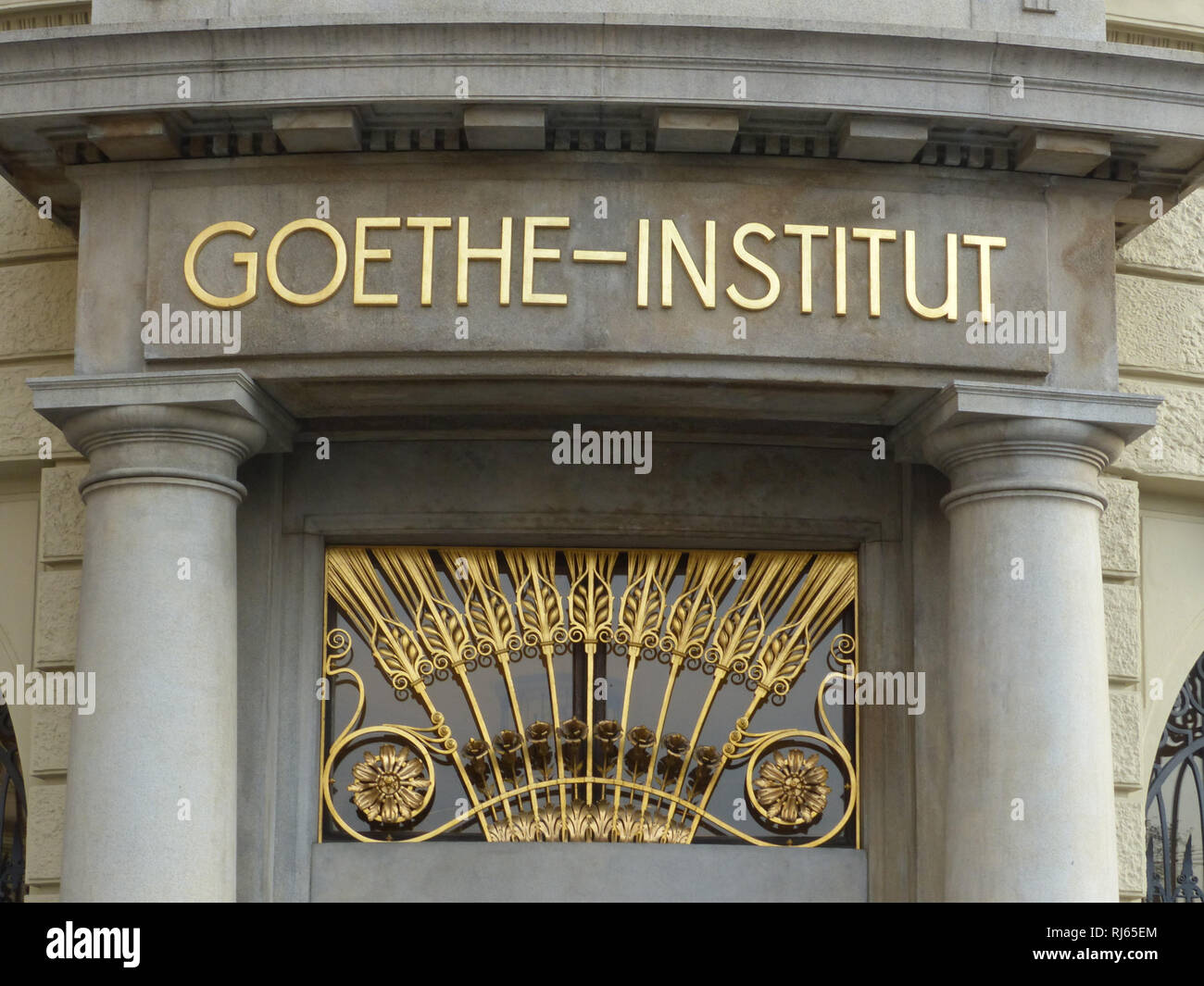 Goethe Institut Prag, benannt nach Johann Wolfgang von Goethe, ist eine nicht politische Organisation, bei der Filme, Musik, Theater, Literatur und Gedichte sind Stockfoto