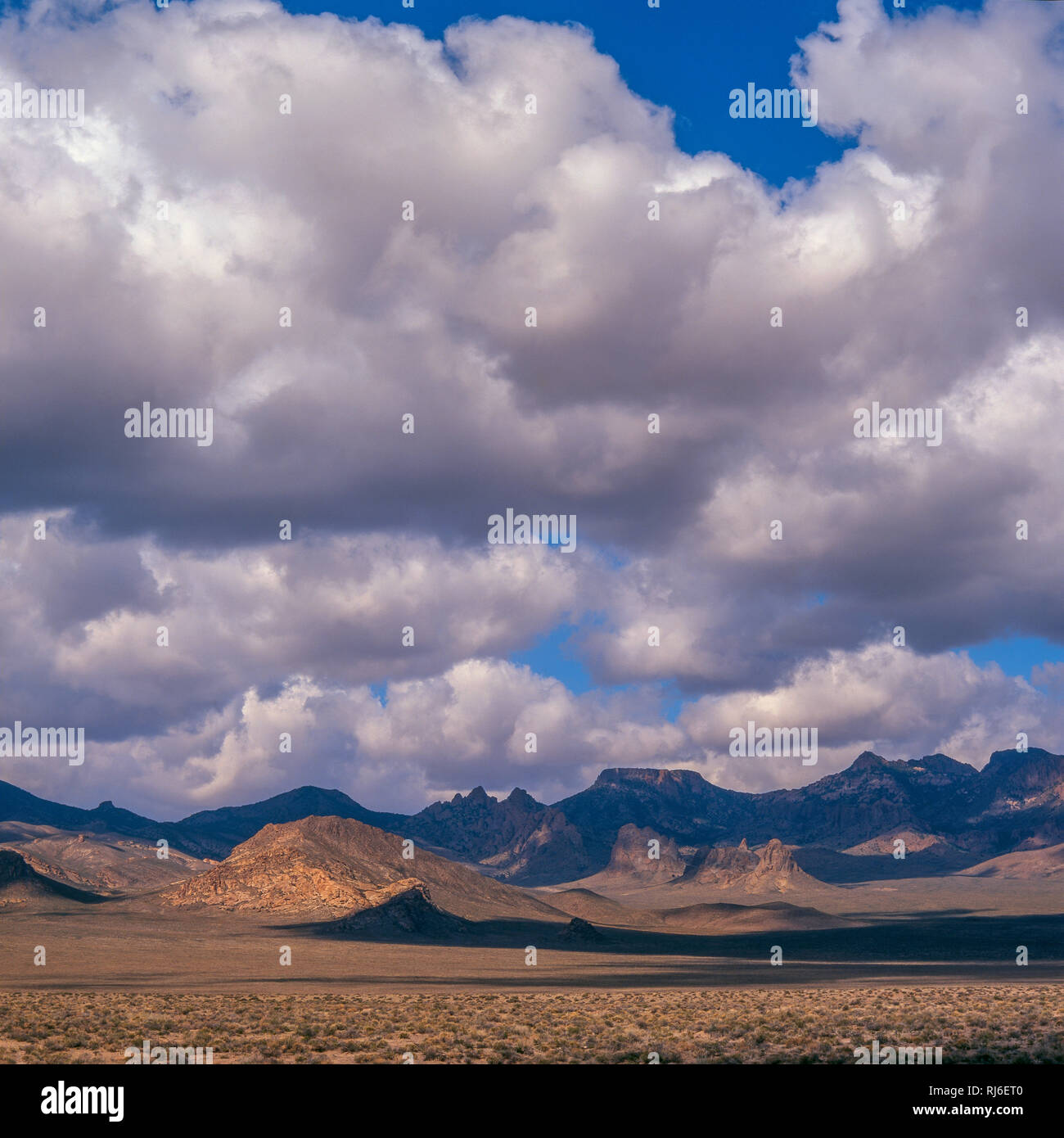 Wolkenformationen, Kawich Range, Extraterrestrial Highway, Hwy. 375, Nevada Stockfoto