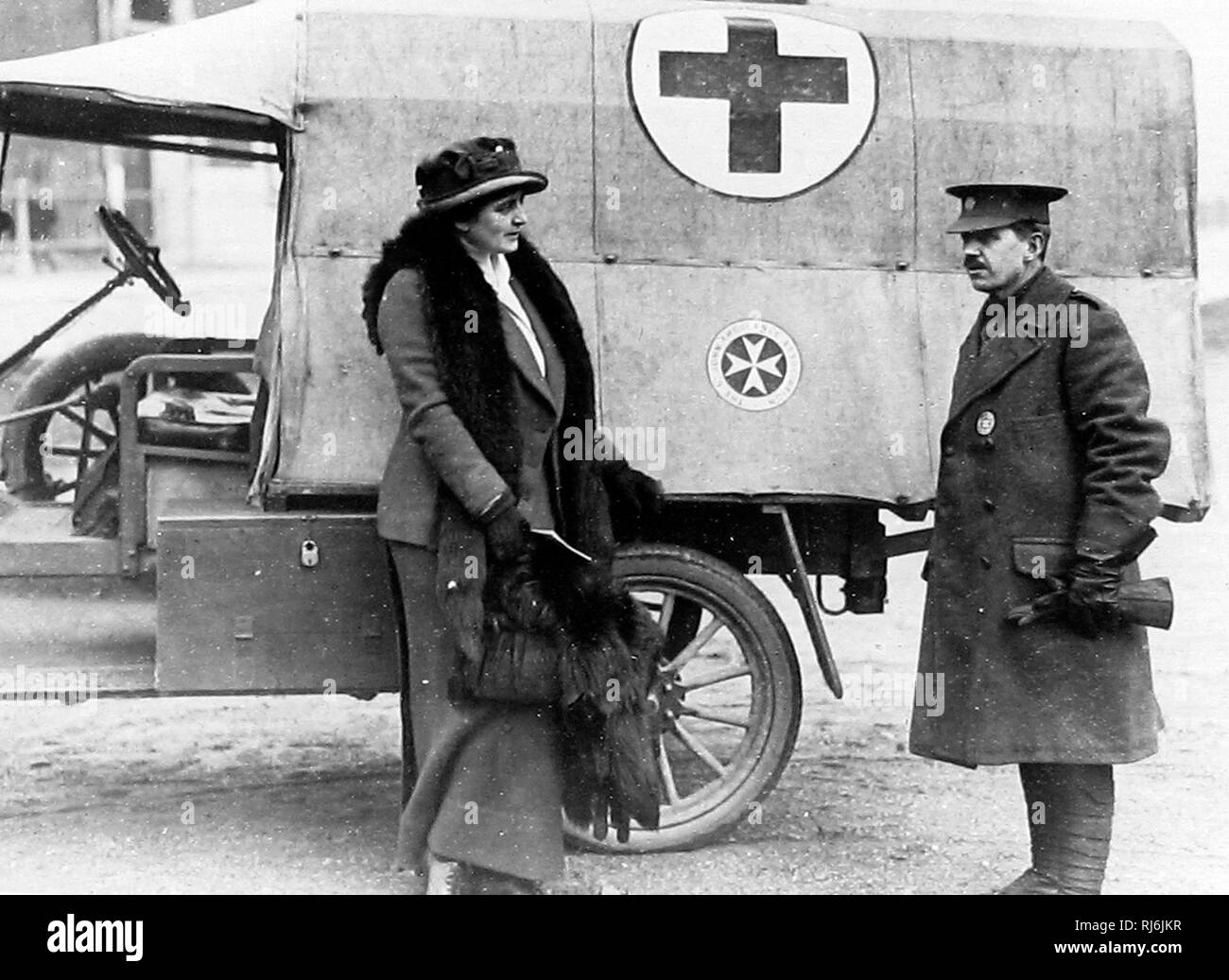 WW 1 Maxine Elliot und Rotes Kreuz Auto Stockfoto