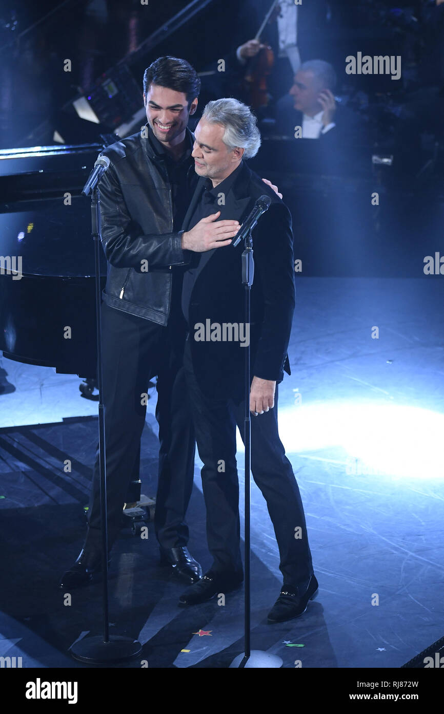 Andrea bocelli and son matteo bocelli -Fotos und -Bildmaterial in hoher Auflösung – Alamy