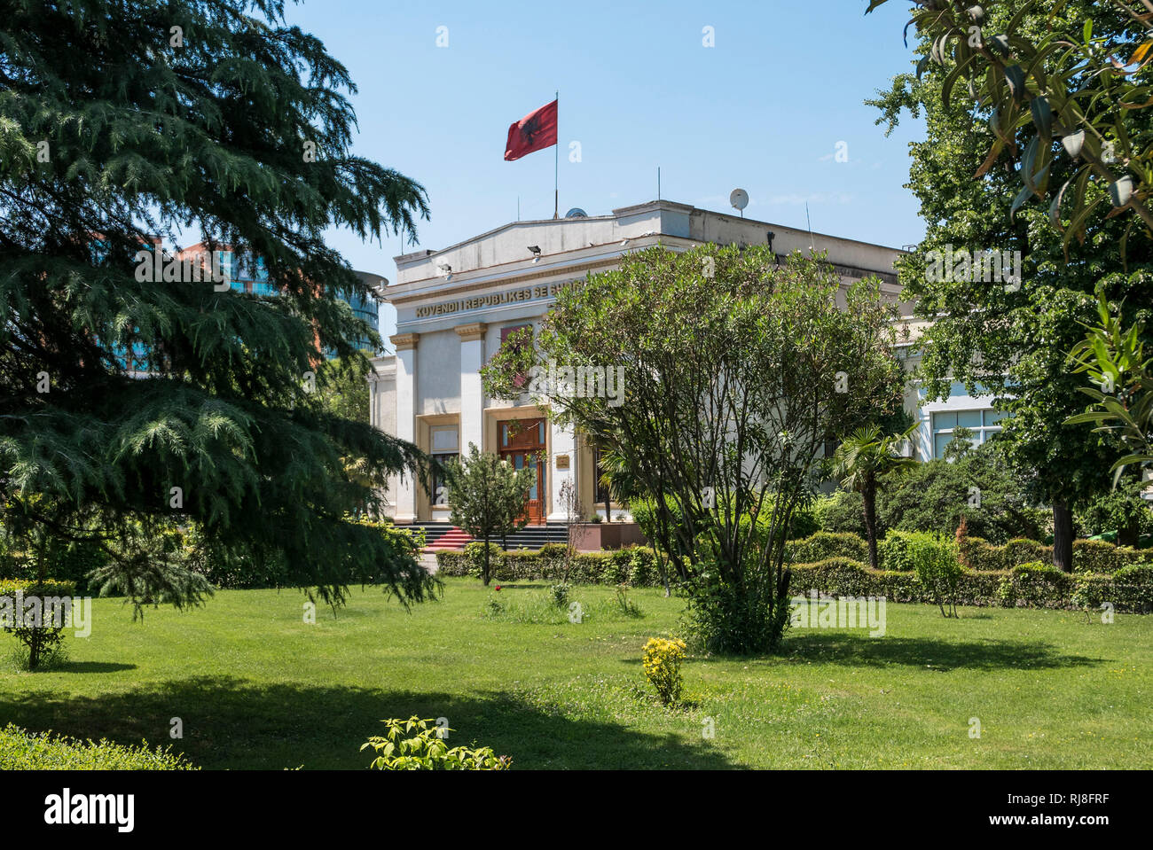Albanien, Balkanhalbinsel, Südosteuropa, Republik Albanien, Tirana, Hauptstadt Albanisches Parlament Stockfoto