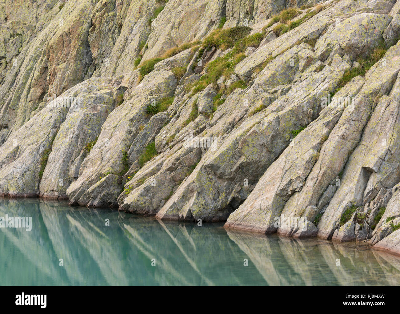 Granit am Ufer des Lac Blanc, Haute-Savoie, Frankreich Stockfoto