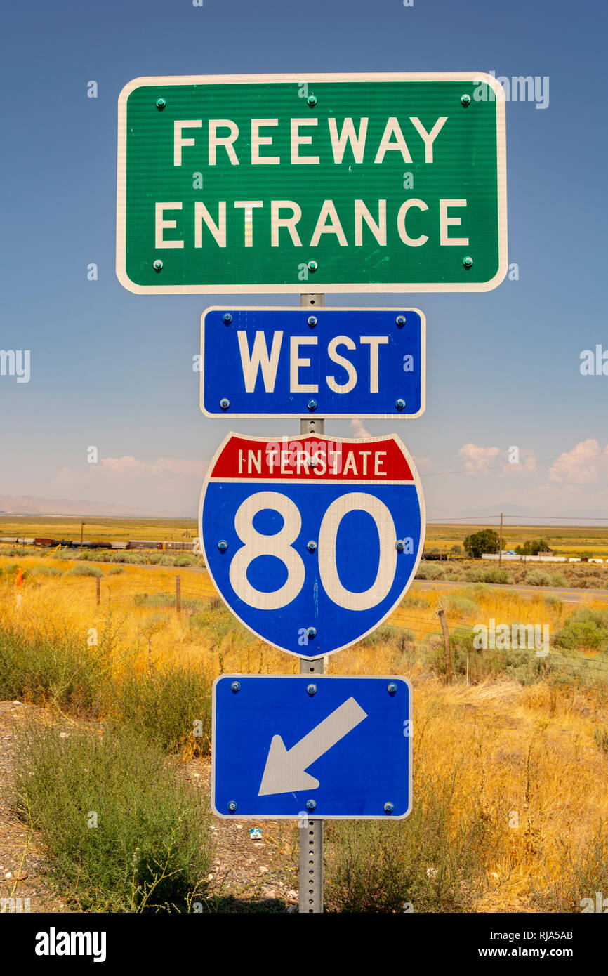 Winnemucca, Nevada, Vereinigte Staaten - 16 August, 2018: Aufnahme eines Zeichens, die Interstate 80, die Autobahn Eingang. Stockfoto