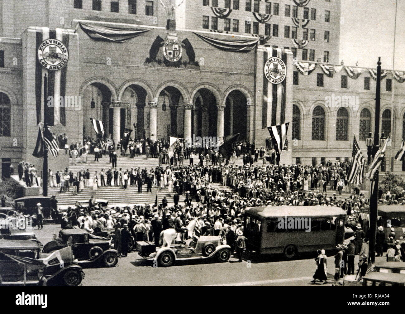 Die Begrüßung des Deutschen Olympischen Team vor dem Rathaus in Los Angeles 1932. Vom 20. Jahrhundert Stockfoto