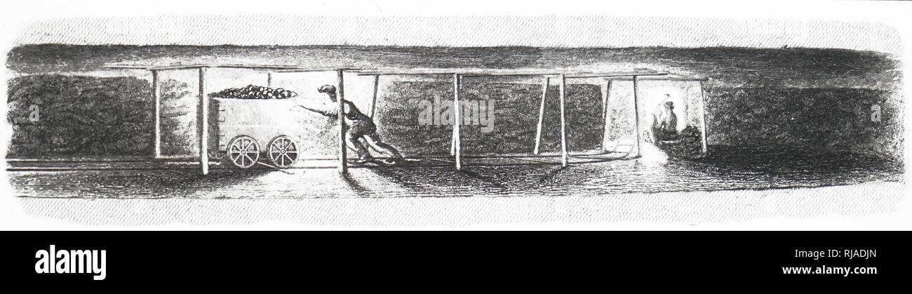 Ein kupferstich mit der Darstellung eines Putter treibt ein Wagen der Kohle entlang der Schiene Track aus der Kohle Gesicht in die Grube Welle. Vom 19. Jahrhundert Stockfoto
