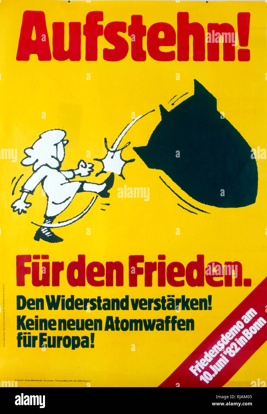 Aufstehn fur den Frieden', Aufstehen für den Frieden. West Berlin Friedensbewegung, Anti-AKW-Krieg, Poster, 1980-1985. Stockfoto