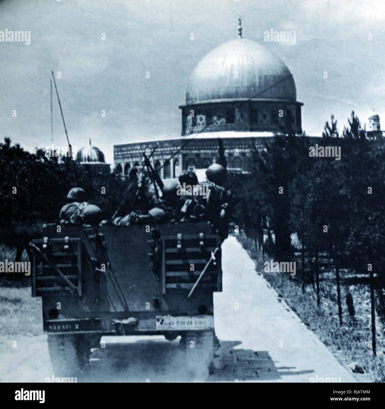 Die israelischen Truppen ergreifen Tempelberg der Felsendom und die Al-Aqsa-Moschee in Jerusalem, während der sechs Tage Krieg 1967 Stockfoto